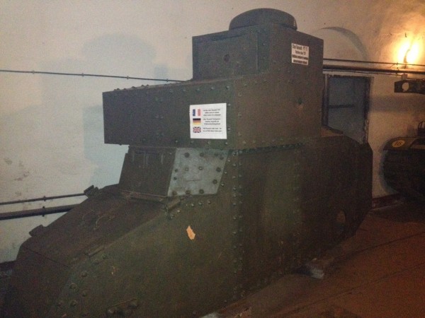 Minitank Maginot linie.