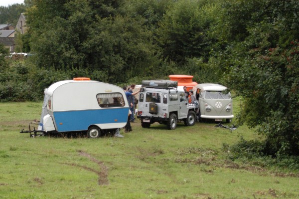 Ronny ,Luc &amp; wij met ons caravaneke