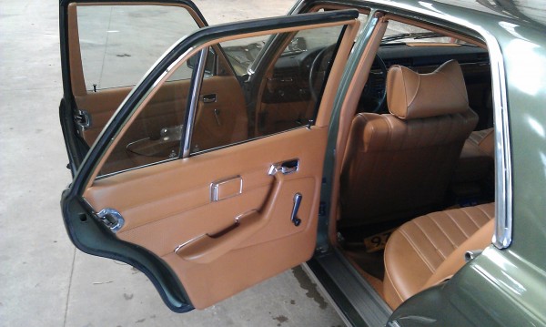 mooi bruin MB tex interieur